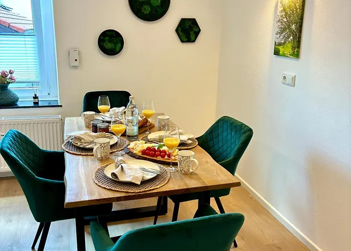 Lyma - S66 Apartament *